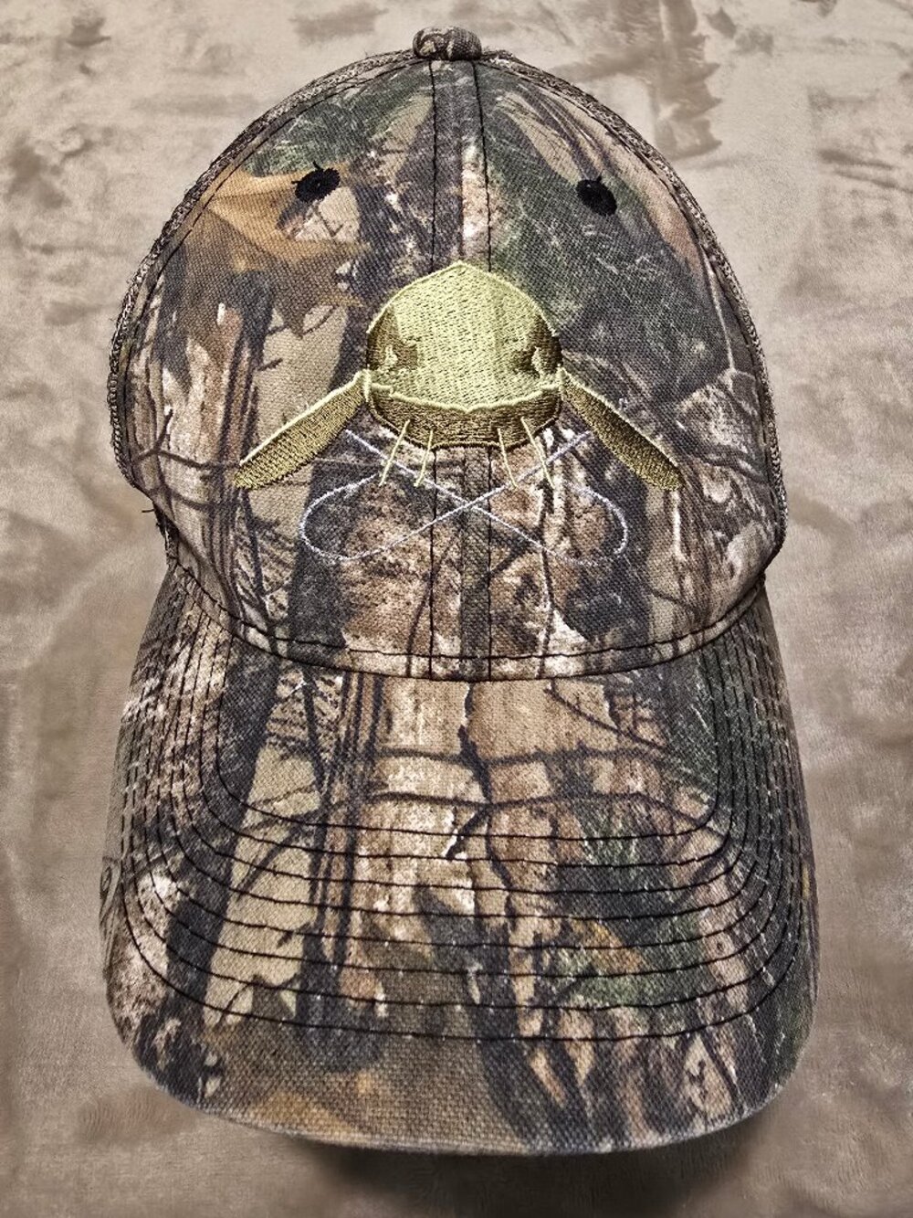 Vintage Sturgeon Hunter Fraser River BC Fishing Trucker Hat Camo Mesh Cap AJM Fu